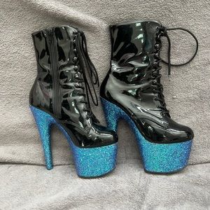 Pleaser 7” boots